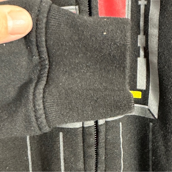 Star Wars Vader youth hoodie, zip up, size small (5-6), costume, fall - Picture 7 of 9